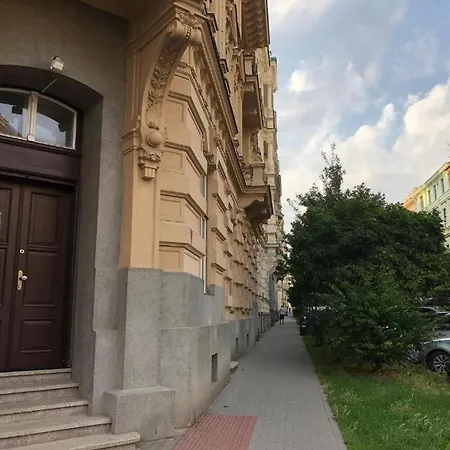 Aparthostel Hostel *