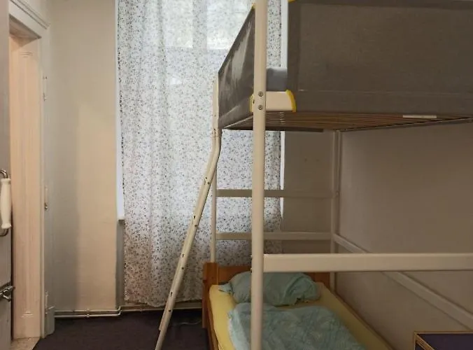 Aparthostel ホテル ブルノ